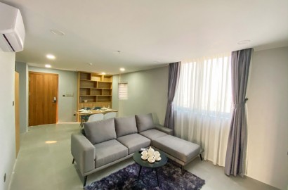 Comfort and spacious 2 bedrooms serviced apartment with a balcony in Phu Nhuan District