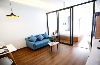 Cho thuê căn hộ dịch vụ 1 phòng ngủ có hồ bơi đường Trần Bình Trọng