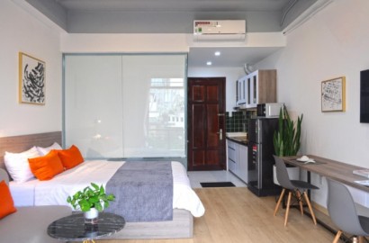 Modern serviced apartment, airy balcony in District 4