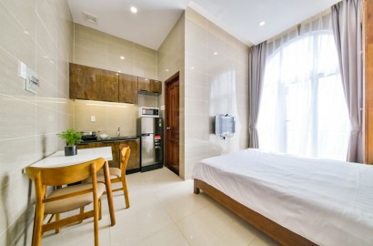 Serviced apartment with balcony to catch the sun in Phu Nhuan district