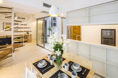 Luxury duplex apartment near airport in Tan Binh District