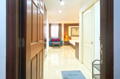 Fully furnished serviced apartment in District 1