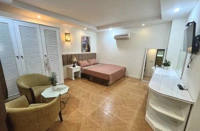 Nice clean serviced apartment right at Tan My market