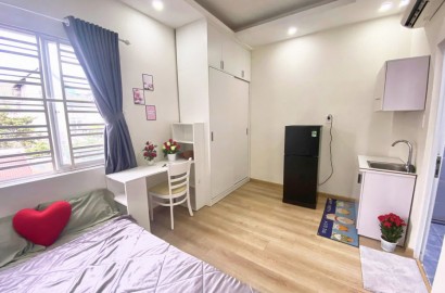 Mini apartment with bright window on Thich Quang Duc street