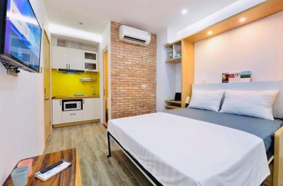 Neat and comfortable serviced apartment on Nguyen Xi street