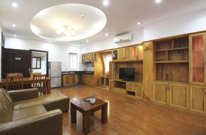 Cho thuê căn hộ 1 phòng ngủ nội thất gỗ, rộng rãi tại Thảo Điền Quận 2