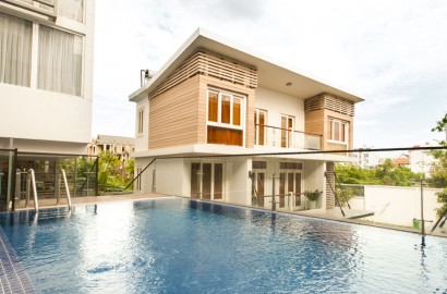 Duplex 2 bedrooms fully furnished Nguyen Van Huong street