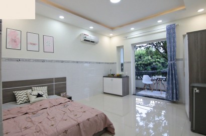 Serviced apartment, spacious balcony, Binh Thoi street - District 11