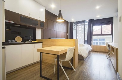 Wooden floor serviced apartment with balcony in District 1