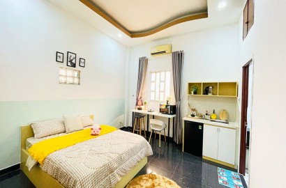 Fully furnished studio on Nguyen Van Cu street