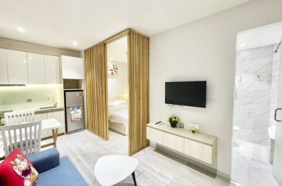 1 Bedroom apartment with bathtub near Thi Nghe bridge