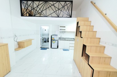 Attic studio apartment for rent on Cong Hoa street