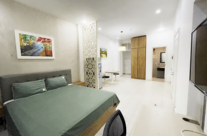 Serviced apartment for rent on Nguyen Dinh Chinh street