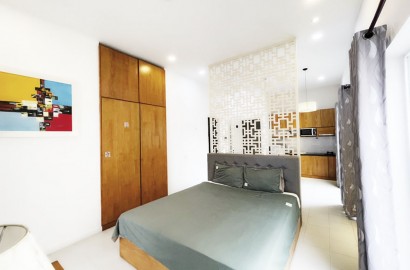 Tranquil studio apartment with natural light in Phu Nhuan District