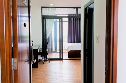 1 bedroom apartment with balcony on Le Van Sy street
