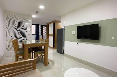 Serviced apartment near Hoang Van Thu Park