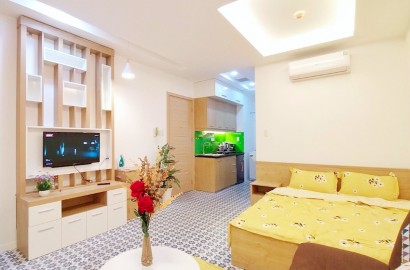 Comfortable serviced apartment, private washing machine in Phu Nhuan district