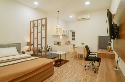 Cozy and comfortable serviced apartment on Tran Dinh Xu street