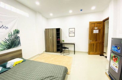 Mini apartment, airy window on Nguyen Trong Tuyen street