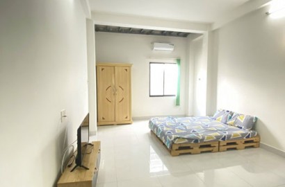 Serviced apartment, private washing machine near Bay Hien intersection