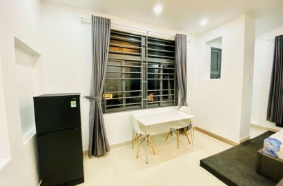 Serviced apartment on Rach Bong Binh street