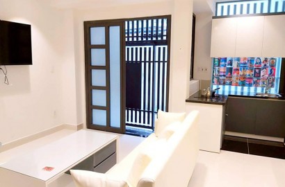 Serviced apartment on the ground floor of Cong Quynh street