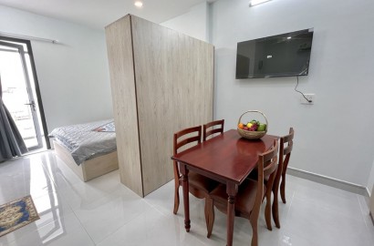 Comfortable serviced apartment with balcony near Tan Son Nhat airport