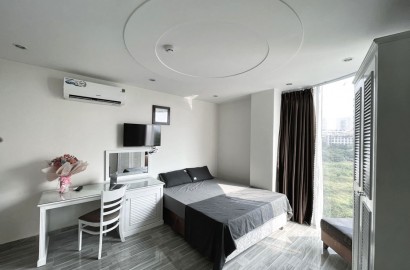 Serviced apartment right at Tan My market