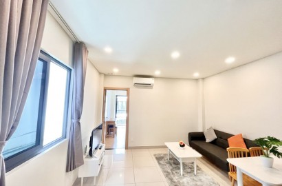 1 bedroom apartment with white tone, with balcony on Nguyen Ngoc Phuong street