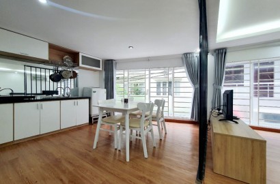 Spacious 2 bedroom apartment on Dinh Tien Hoang street