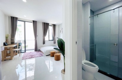New, modern serviced apartment on Nguyen Thuong Hien street