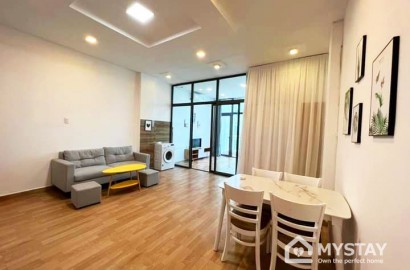 1 bedroom penthouse with balcony on Huynh Man Dat street