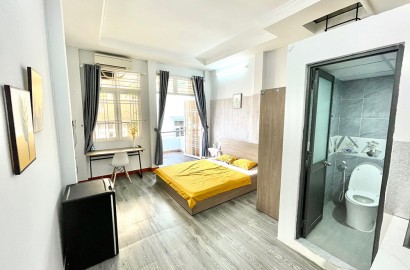 Studio apartmemt for rent with balcony on Ho Van Hue street near Gia Dinh park