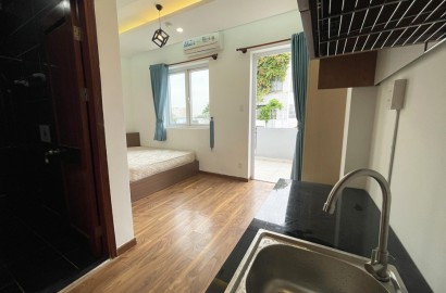 Serviced apartmemt for rent on Nguyen Trai street in District 1