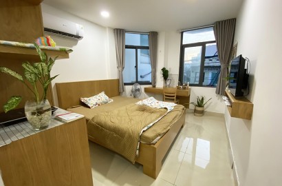 Mini apartment with balcony on No Trang Long street