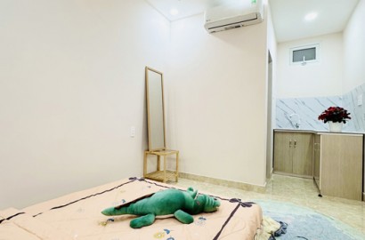 Studio Mini for rent on No Trang Long street