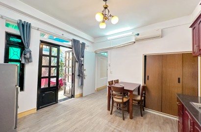 Ground floor 1 bedroom apartmemt on Truong Son Street