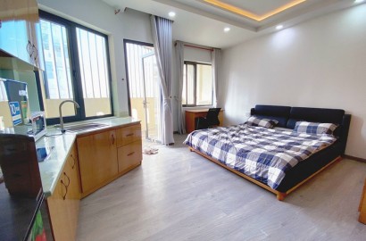Cho thuê căn hộ dịch vụ có ban công đường Nguyễn Văn Đậu