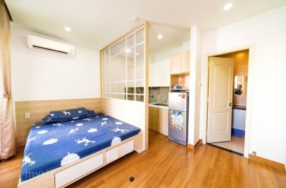 Comfortable studio apartment on Huynh Van Banh street