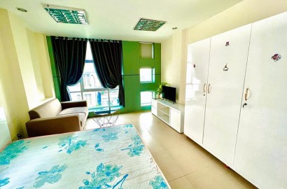 Large 1 bedroom apartment on Doan Nhu Hai street