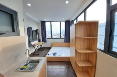 High floor apartment, wide view on Ung Van Khiem street