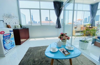 1 bedroom apartment on the top floor of Nguyen Cuu Van street