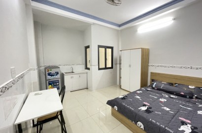 Mini apartment for rent on Do Nhuan street