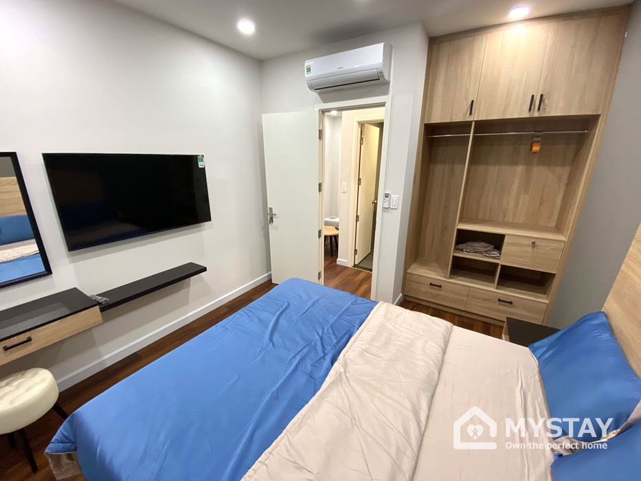 2 bedroom apartment for rent with balcony on Ky Dong street