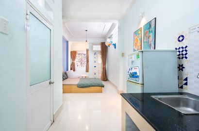 Serviced apartment with balcony on Ho Xuan Huong street