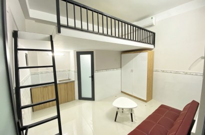 Apartment for rent with garage on Bach Dang street