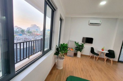 Apartment with balcony with high and airy view near Binh Loi bridge
