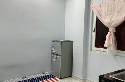 Mini apartment for rent near Phu Nhuan intersection