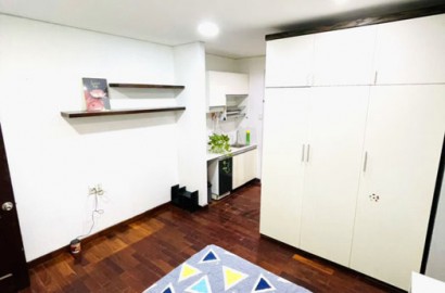 Studio apartment with own washing machine near Ba Chieu market