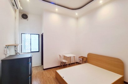 Studio apartment on Nguyen Thai Binh street - District 1